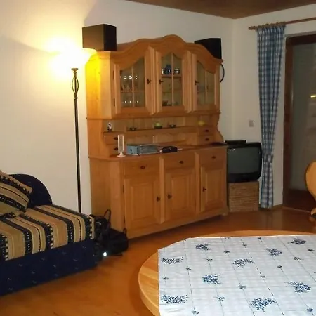 Ferienwohnung Bergblick Apartamento Aach (Trier-Saarburg)